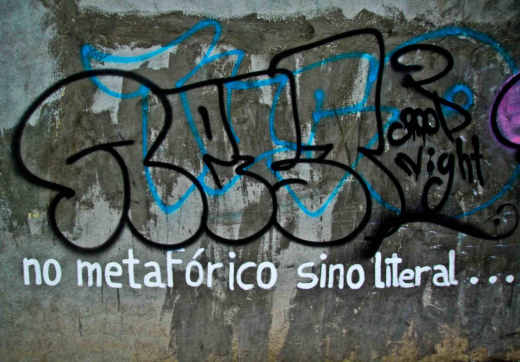 Latin America Travel Photography by Jamie Killen: Street Art Cuenca Ecuador Mensaje Positivo