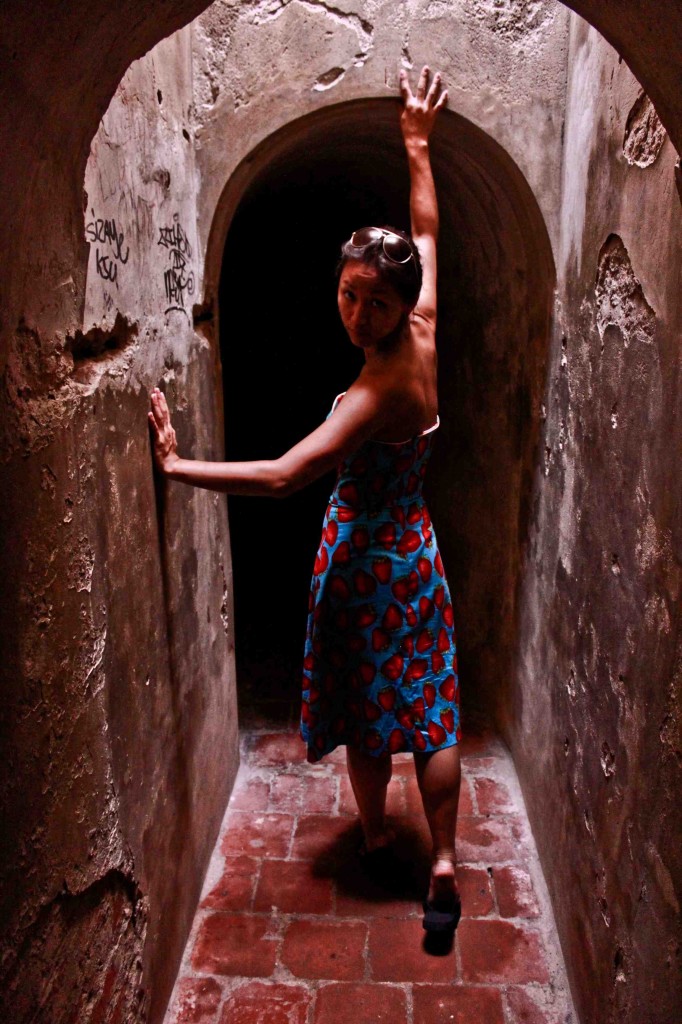 Subterranean Portraits deep in the Tunnels of El Castillo de San Felipe 4 Camera: Canon Rebel T1i Lens: EF S18-5 Focal Length: 18 mm Exposure settings: 1/20 sec at f/3.5, ISO 1600