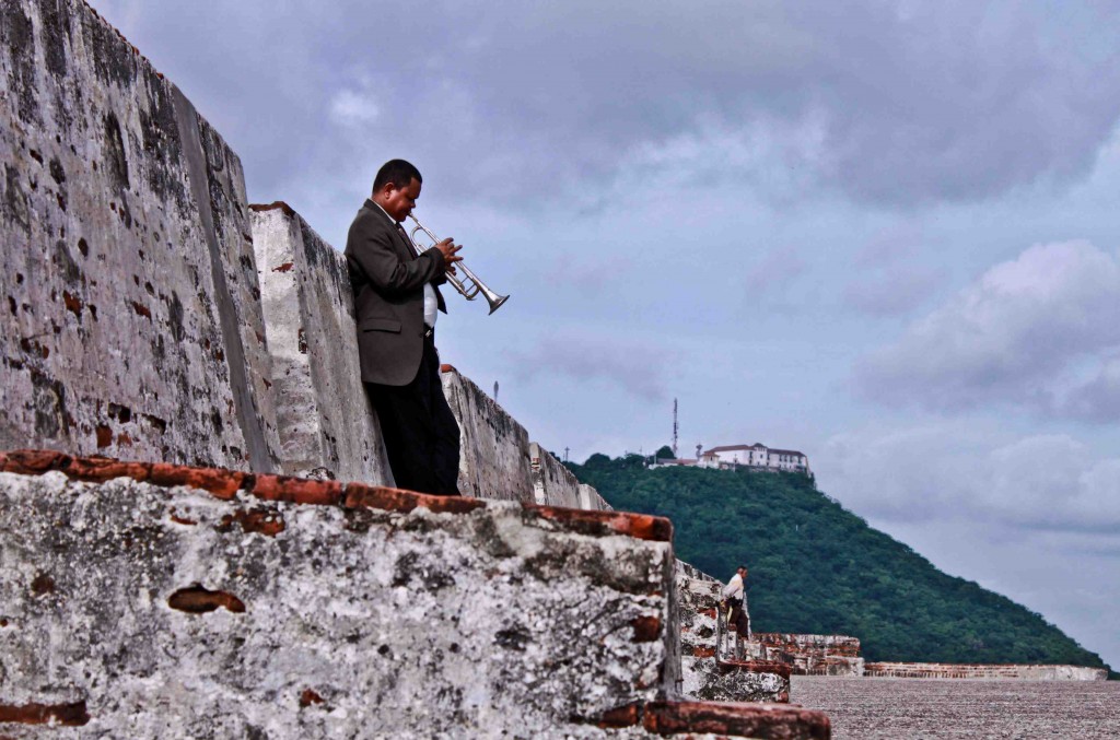 Latin America Travel Photography by Jamie Killen: Cartagena de Indias, Colombia y El Castillo de San Felipe