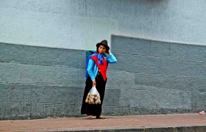 Latin America Travel Photography by Jamie Killen: Fotografía Callejera Quito